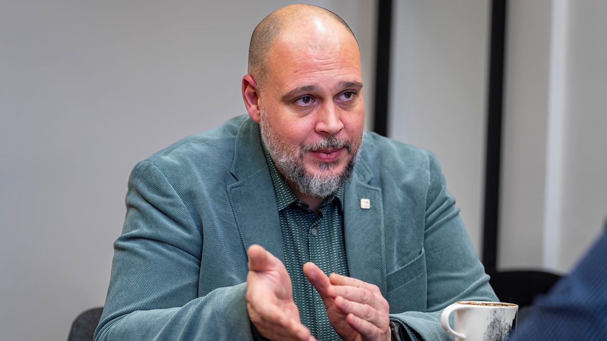 Evidovat se nově musejí i SVJ. Pokuty ale nebudou na prvním místě, říká šéf sociální správy Boháček